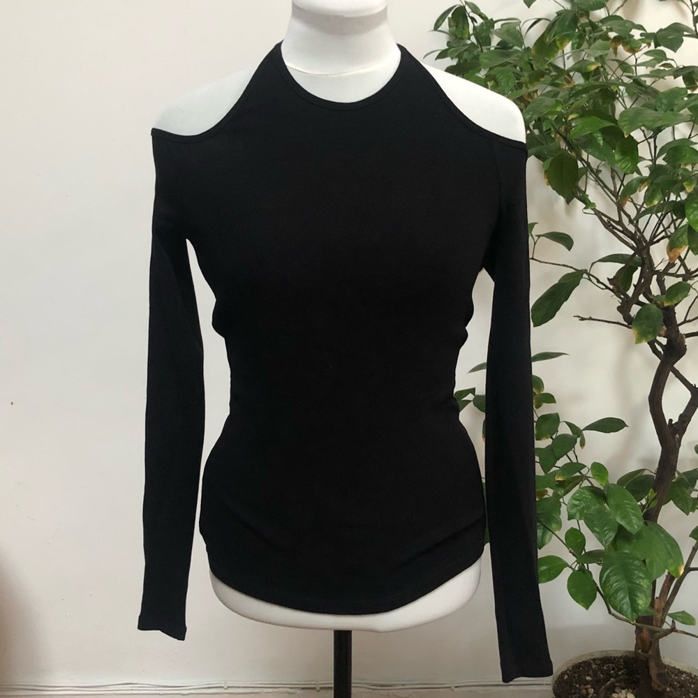 Rosetta Getty cold shoulder black halter knit long sleeve top